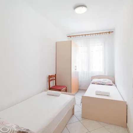 Srecko Apartment *
