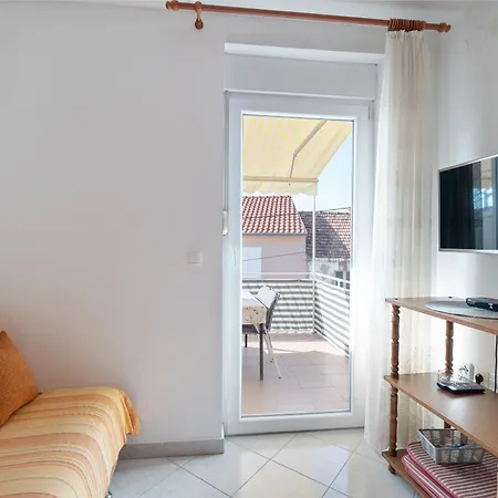 Srecko Apartment